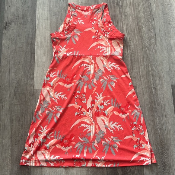 Columbia Athletic Dress - Picture 2 of 3